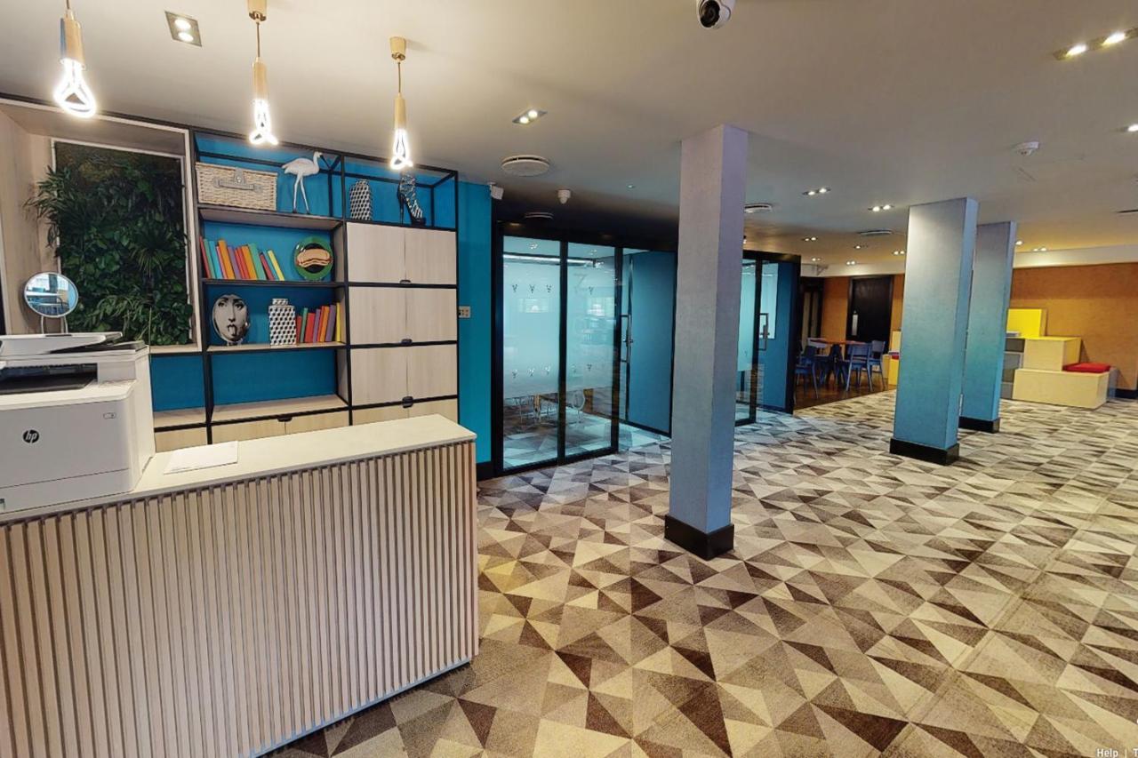 Village Hotel Warrington Dış mekan fotoğraf