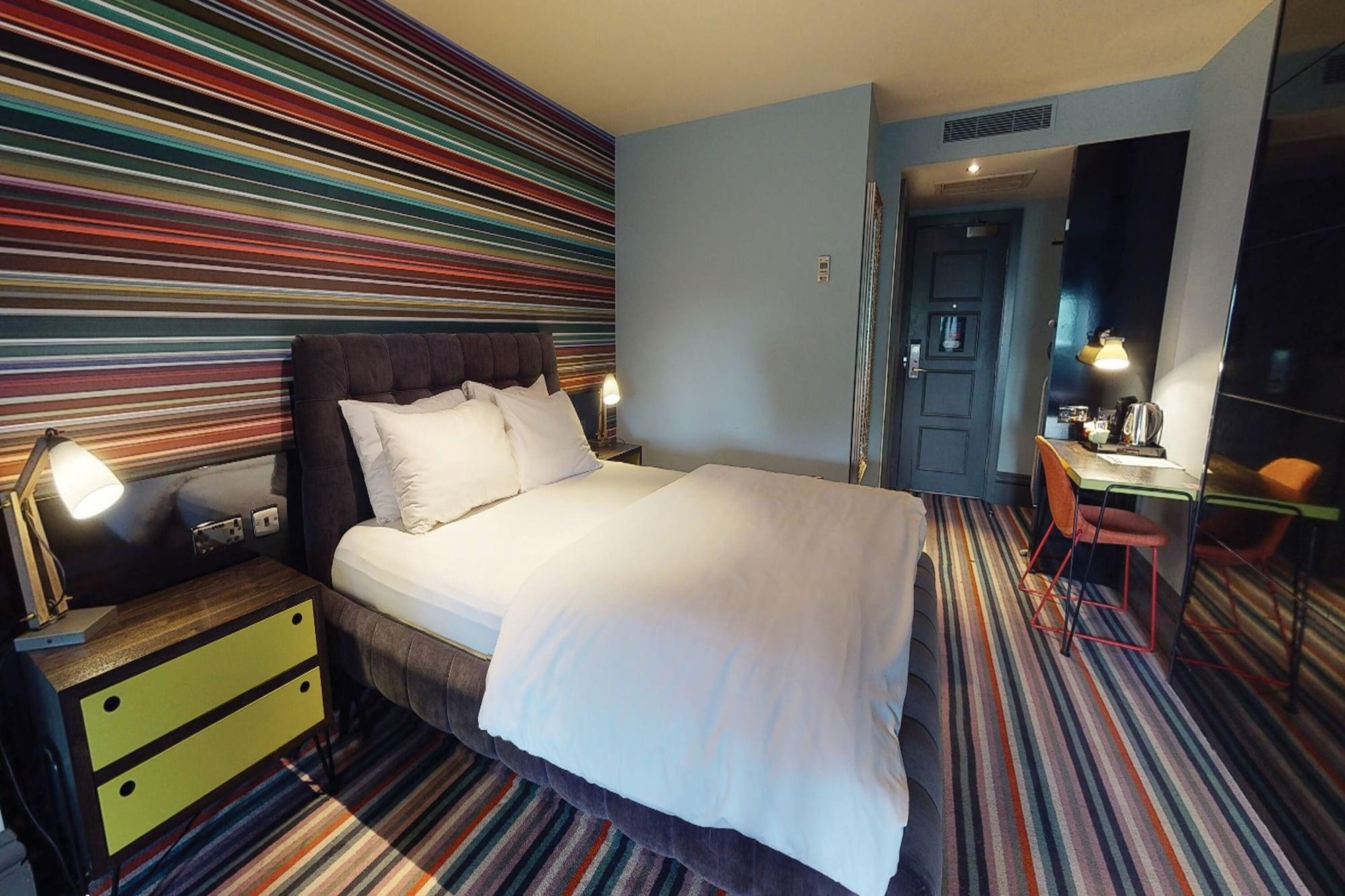 Village Hotel Warrington Dış mekan fotoğraf